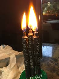 Christmas Love Spells in the USA — by Dr. Esatu This Christmas season in the United States, Dr. Esatu offers powerful African love spells to bring him or her back, restore communication, and reunite broken relationships—no matter the distance.