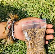 Isiwasho for Money By Dr. Esatu Isiwasho for money is a traditional African spiritual ritual used to attract wealth, remove financial obstacles, and improve financial flow. Dr. Esatu, a trusted Sangoma and spiritual healer, prepares these rituals with ancestral guidance to bring prosperity into your life. 📞 Call / WhatsApp: +27810122467